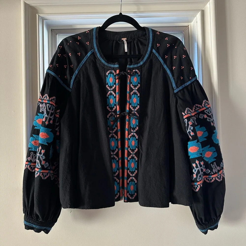 FREE PEOPLE Embroidered Swing Jacket (Black, blue & orange graphic) size Medium - Picture 5 of 15